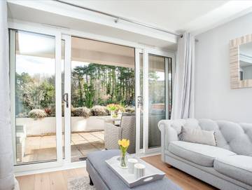Holiday Home for 4 People in Brixham, Torbay, Photo 3