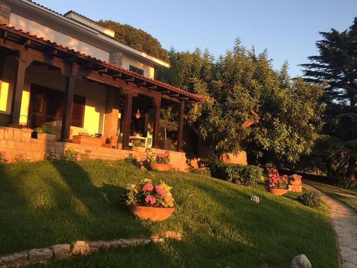 Villa per 10 persone, con Balcone e Terrazza nonché Giardino e Piscina a Capaci