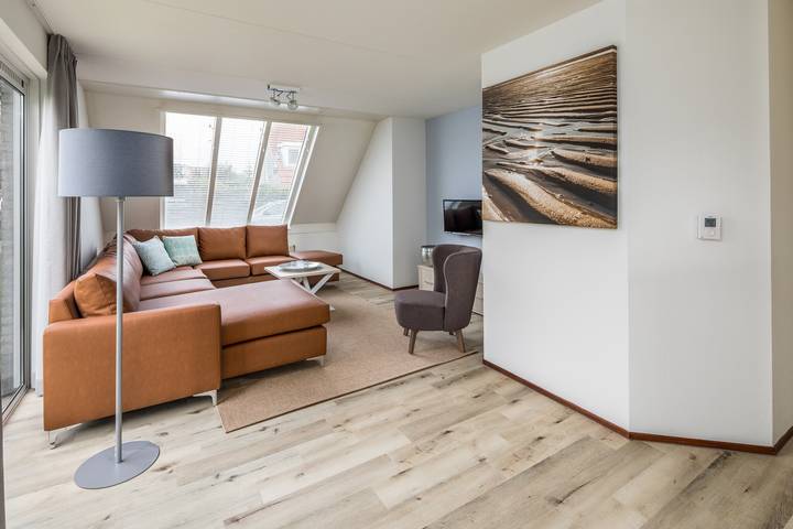 Ferienhaus für 6 Personen, mit Balkon/Terrasse und Terrasse sowie Sauna in Scharendijke - 3