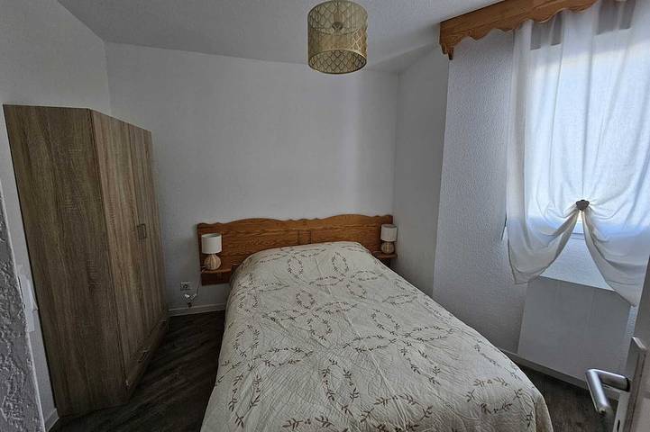 Gîte pour 8 personnes, avec piscine, animaux acceptés à Gouaux-de-Larboust - 2