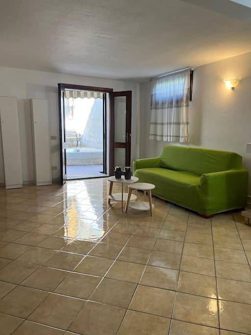 Casa vacanza per 4 persone, con Terrazza e Giardino a Padru