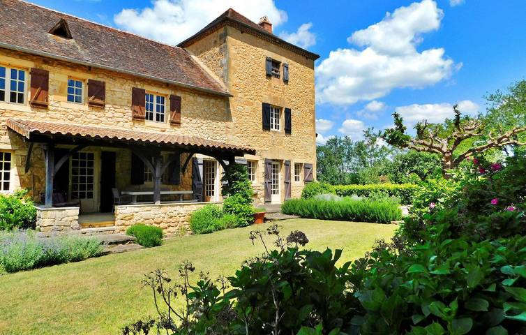 Maison de vacances pour 10 personnes, avec terrasse et piscine à Domme