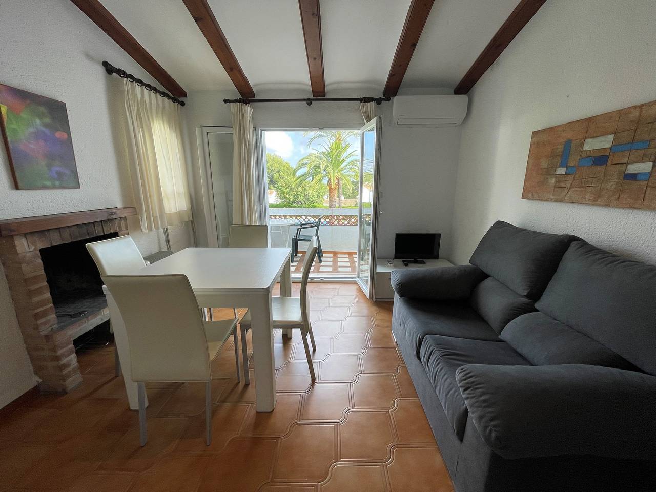 Appartement entier, Appartement de vacances pour 2 personnes avec terrasse in La Sella, Pedreguer