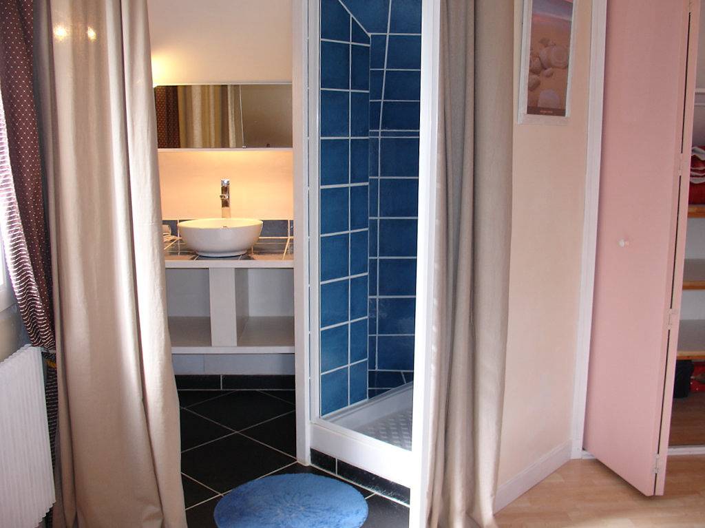 Chambres d'hôtes "le Petit Ruisseau" - Chambre au couchant in Loguivy de la Mer, Ploubazlanec