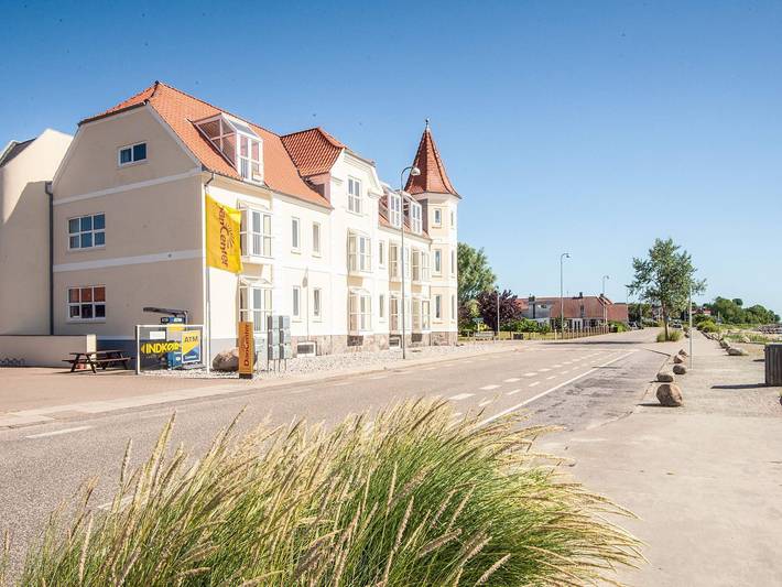 Ferieudlejning for 6 personer, med Jacuzzi og Terrasse såvel som Børnepool og Pool i Hejlsminde
