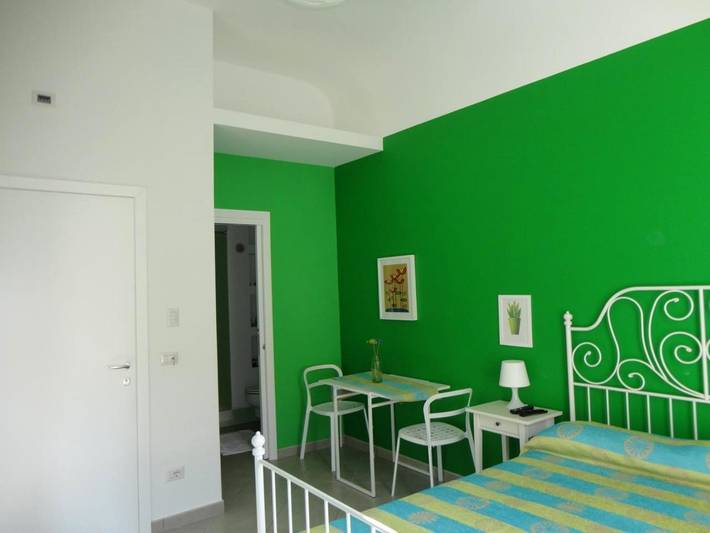 Location de vacances pour 2 personnes, avec balcon et vue, animaux acceptés à Milazzo - 3