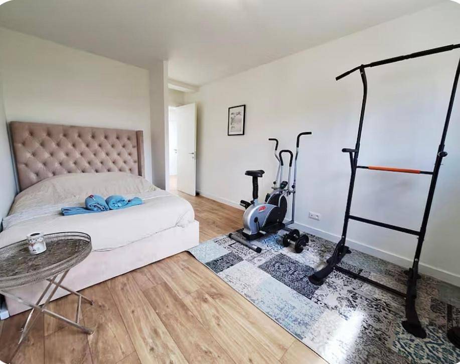 Villa Kerluz - sleeps 6 in great comfort in Bruz, Région de Rennes