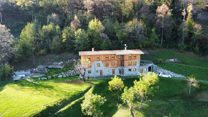 Hütte für 5 Personen, mit Garten und Seeblick am Comer See
