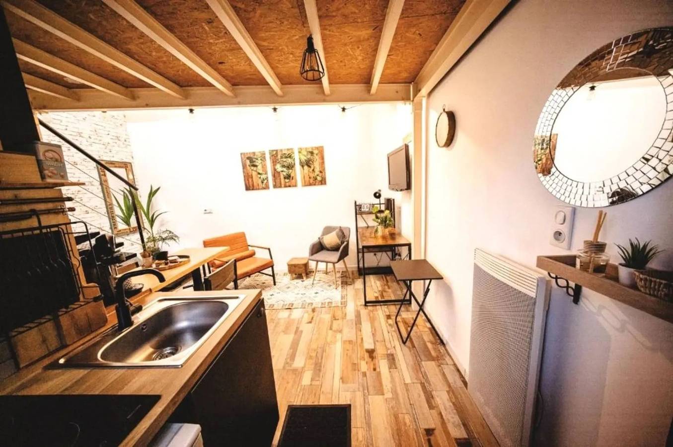 Estudio entero, Acogedor apartamento en Troyes - 28 m² con entrada privada in Troyes, Aube (desambiguación)