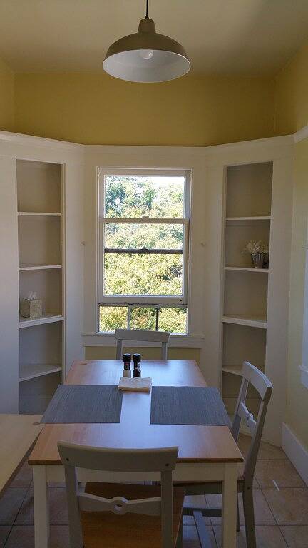 Vacation rental for 7 people, with yard and terrace in Oakland