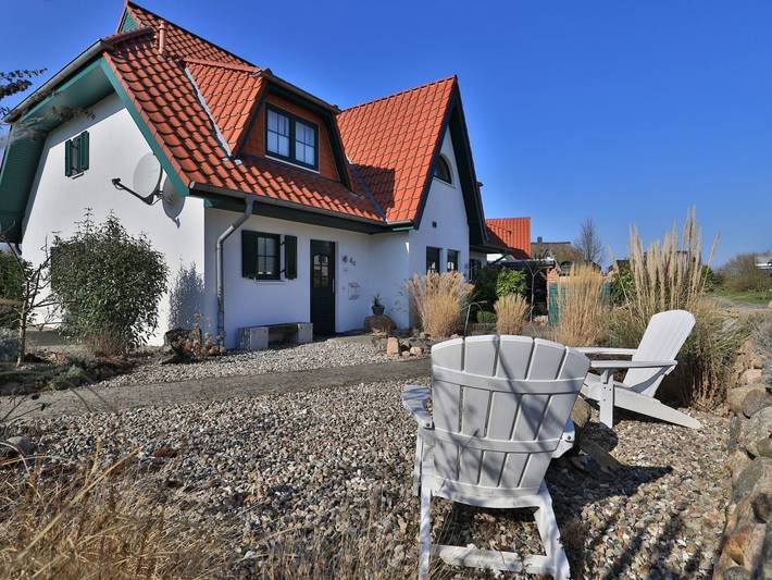 Ferienhaus für 6 Personen, mit Terrasse und Garten in Dassow
