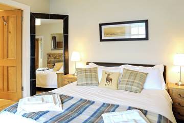 Log Cabin for 7 People in Oban, Argyll & Bute, Photo 1