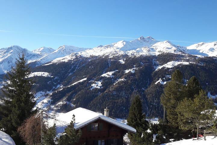 Chalet für 8 Personen, mit Balkon und Garten in Anniviers