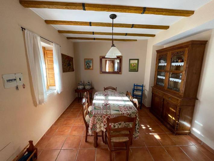Casa rural para 6 personas, con jardín y vistas en Yunquera - 2