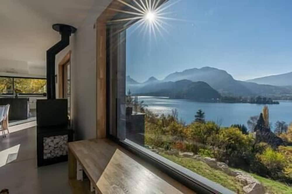 Talloires Lakehouse Villa in Talloires-Montmin, Annecy und Umgebung