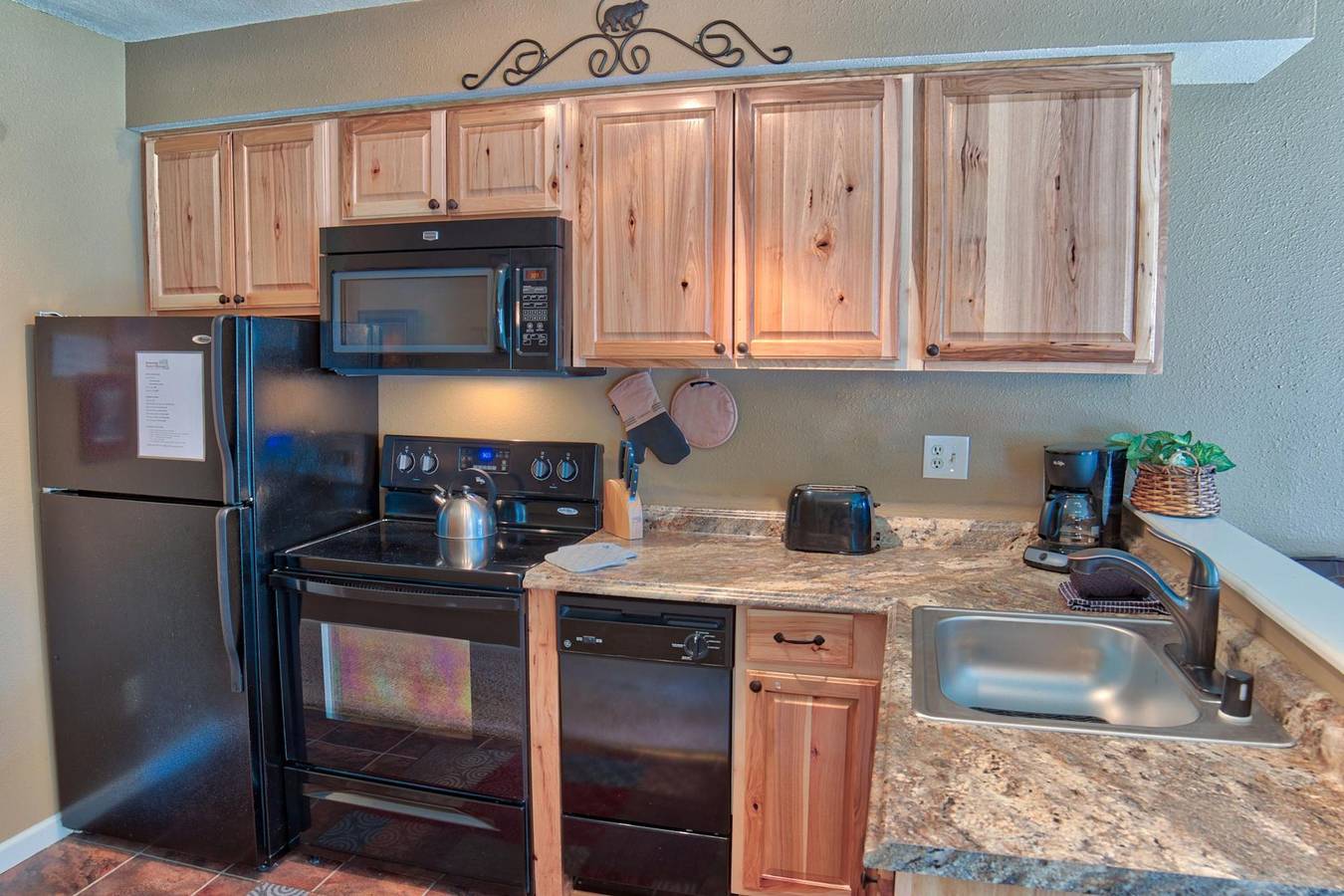 Entire apartment, Wildwood Suites 101 in Breckenridge in Arapaho National Forest