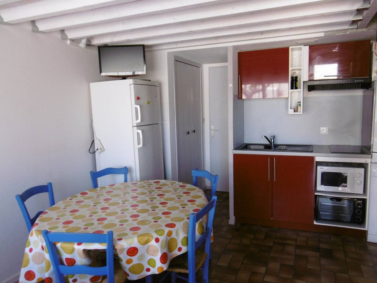 Port-la-Nouvelle – Charmante Maison T3/Mezzanine, Patio, Parking privé – 6 Pers, à 150m de la plage in Port-la-Nouvelle, Mittelmeerküste (Frankreich)