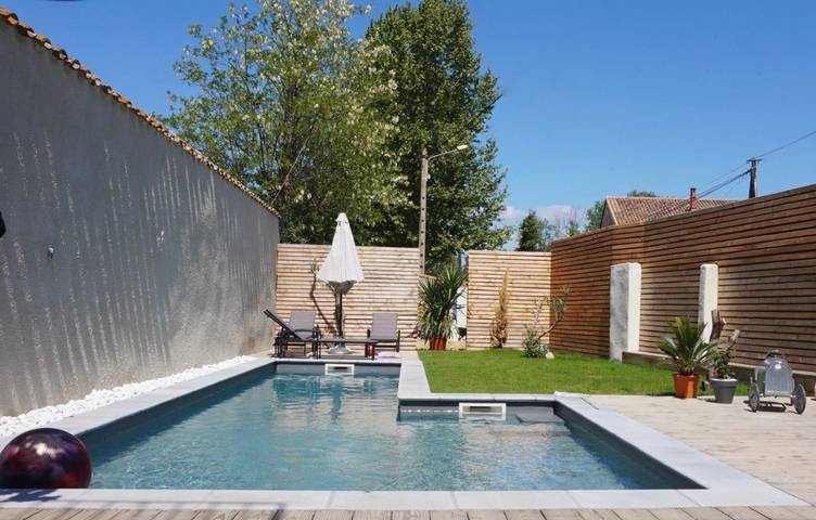 Chambre d’hôte pour 2 personnes, avec Terrasse et Jacuzzi ainsi que Jardin et Sauna