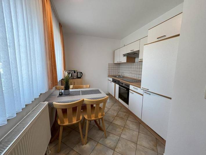 Ferienwohnung für 3 Personen, mit Balkon und Terrasse sowie Garten in Fränkisches Seenland - 3