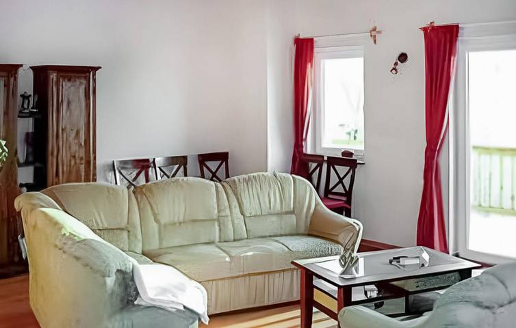 Ganze Ferienwohnung, Haven am See mit Terrasse, Parkplatz und Kabel-TV in Vietmannsdorf, Templin