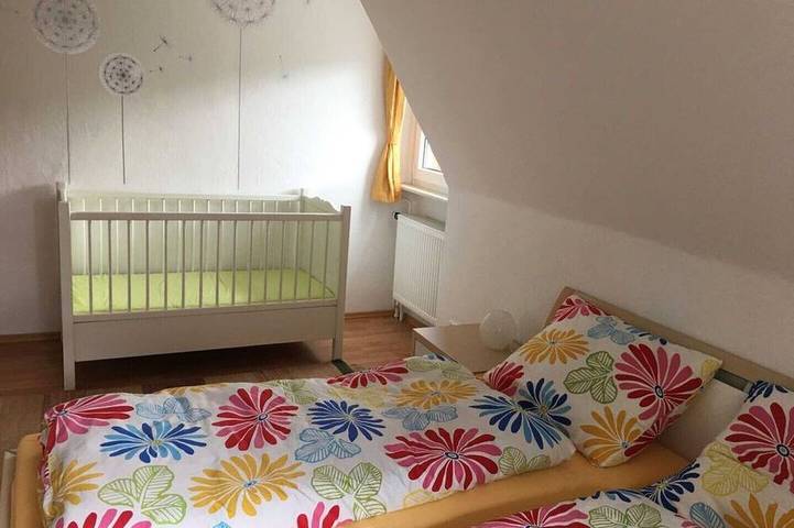 Ferienwohnung für 6 Personen, mit Balkon und Garten in Gräfenberg - 3