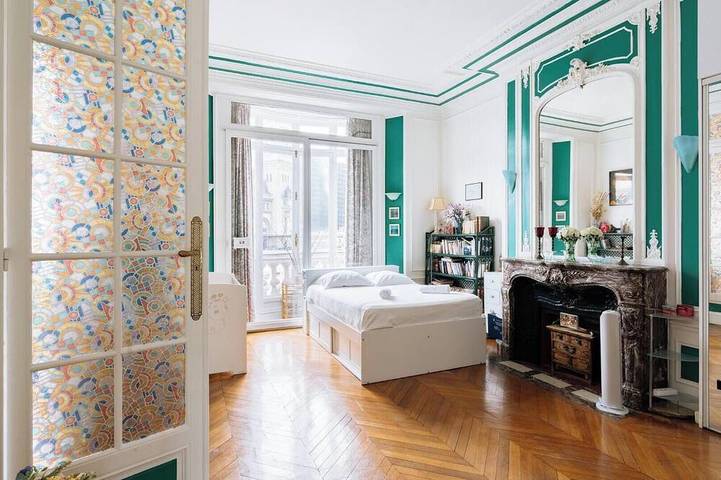 Gîte pour 4 personnes, avec balcon dans Gare De Diou