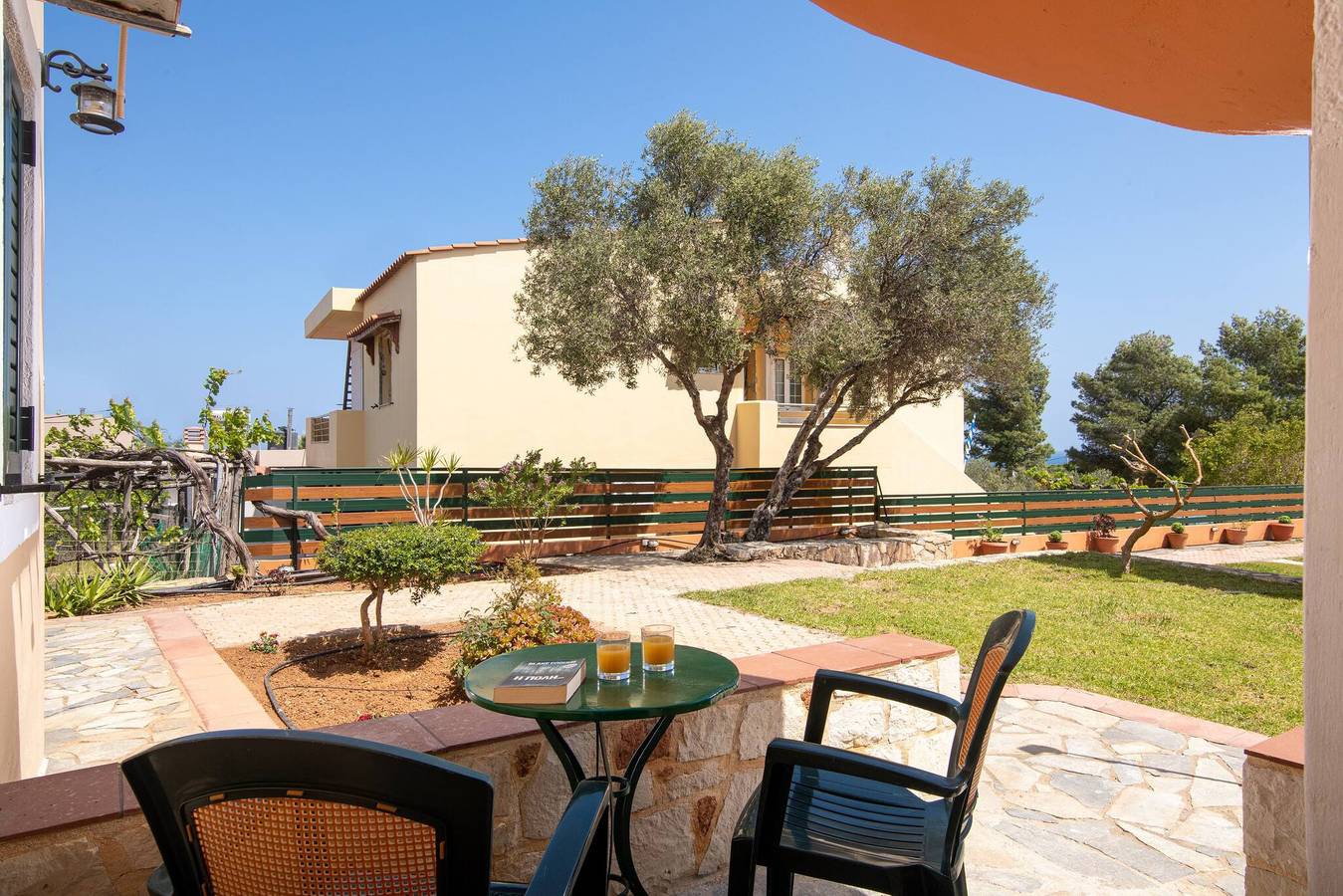 Ganzes Studio, Schönes Studio mit Gemeinschaftspool und Berg- oder Gartenblick in Limenas Chersonisou, Iraklio-Heraklion und Umgebung
