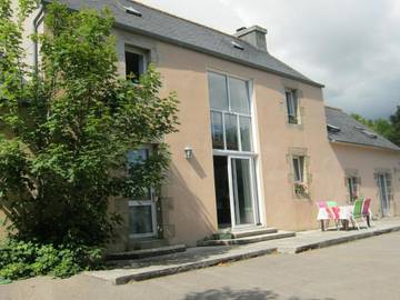 Gîte pour 8 personnes, avec vue et jardin à Guilers