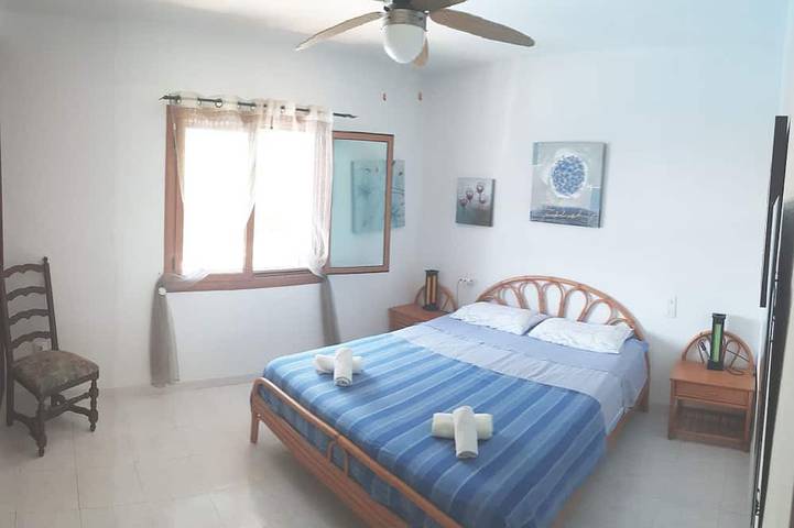 Ferienhaus am Strand - unglaubliche Sicht aufs Meer - eigener Pool in Platja de Santa Llúcia (el Perelló), el Perelló