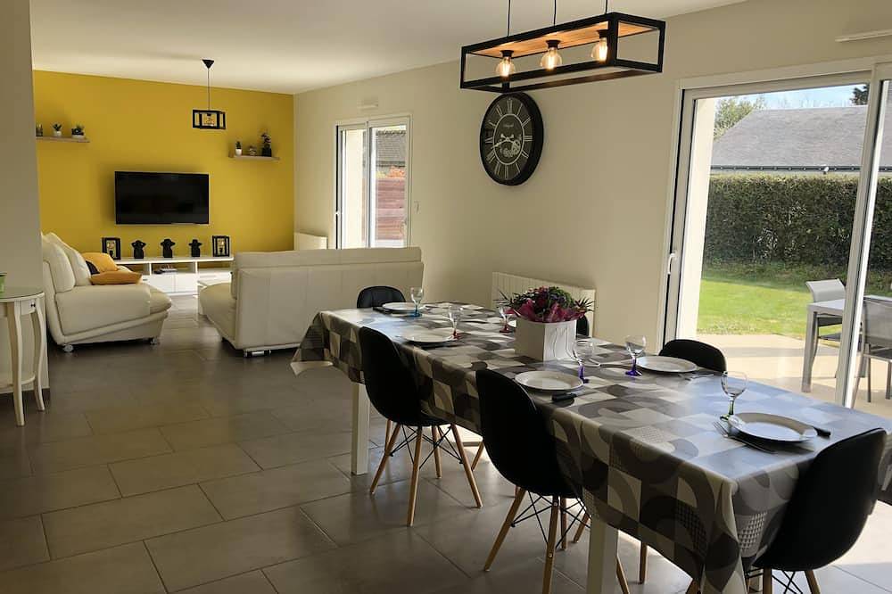 Bonita casa en el jardín cerrado, cerca de las atracciones de conexión Wi-erdeven in Erdeven, Côte des Mégalithes