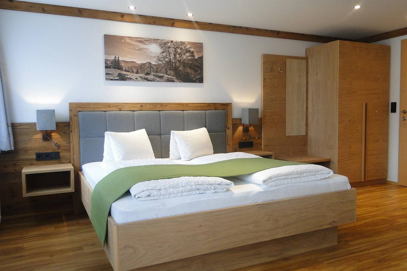 Wohlfühlzimmer Deluxe Tirol 1 in Münster (Tirol), Kaisergebirge
