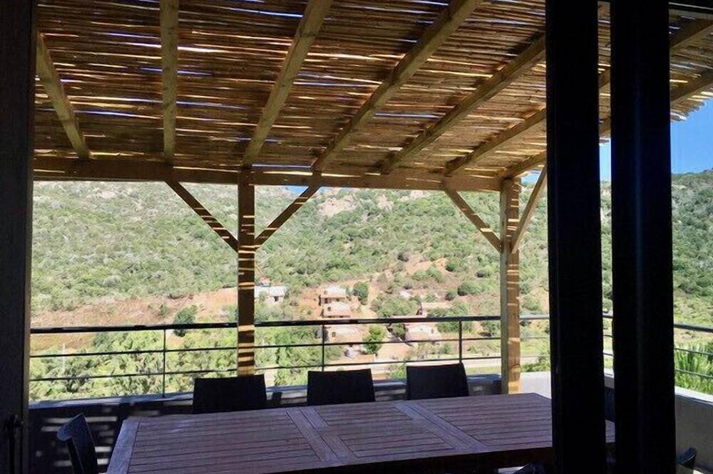 Appartamento intero, Apartment between Bonifacio and Porto Vecchio in Rondinara, Bonifacio Corsica