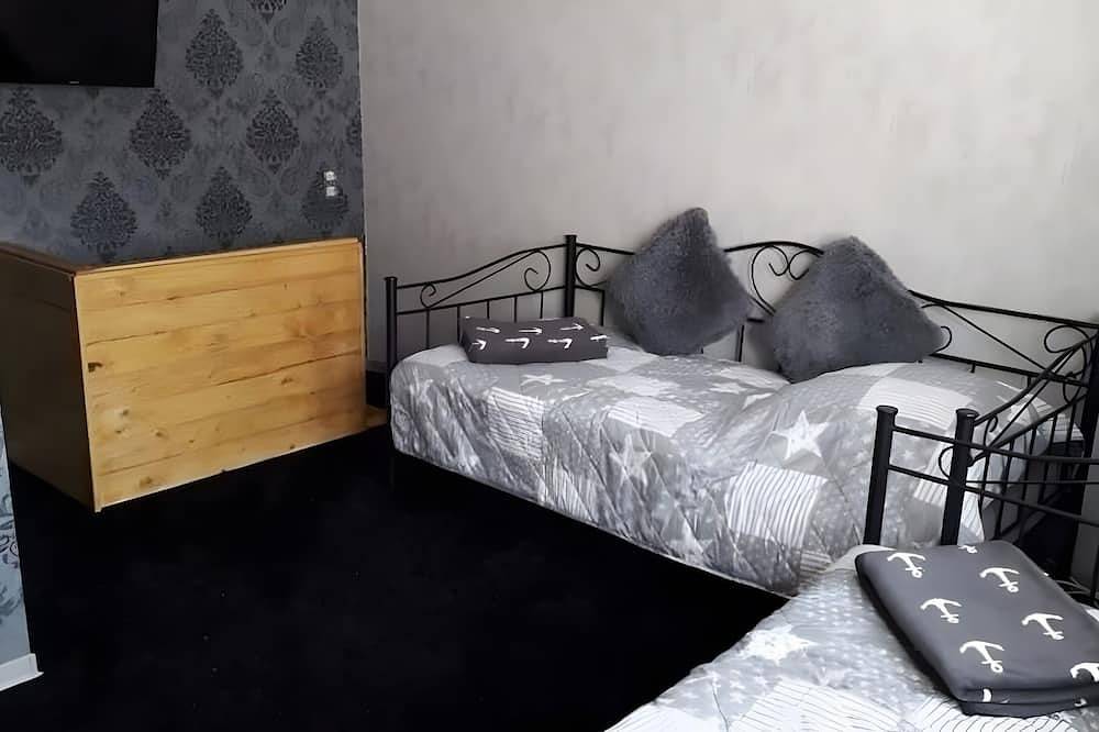 Ganze Wohnung, Apartment „1 Zimmer Rhumeblümchen“ mit Wlan in Rüdershausen, Harzvorland