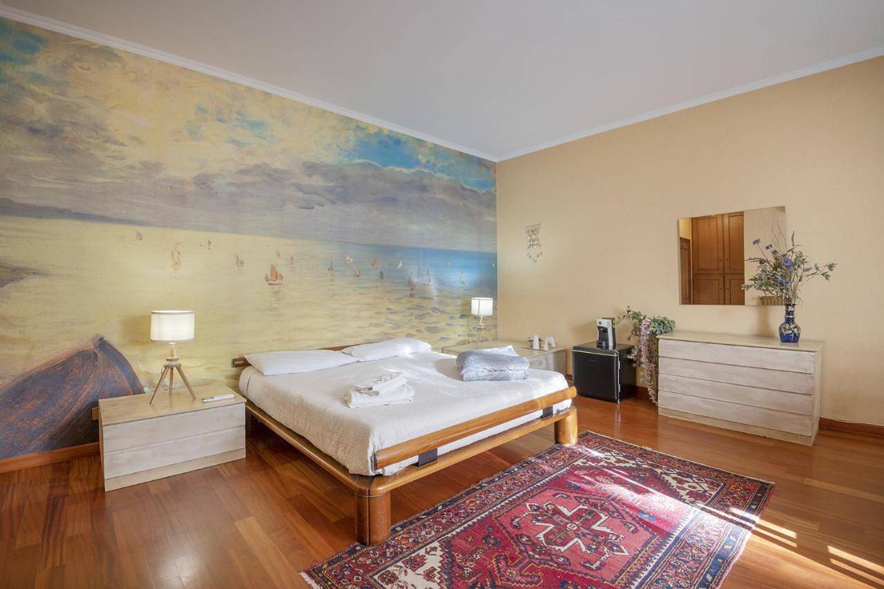 King Room with Balcony in Ladispoli, Provincia di Roma