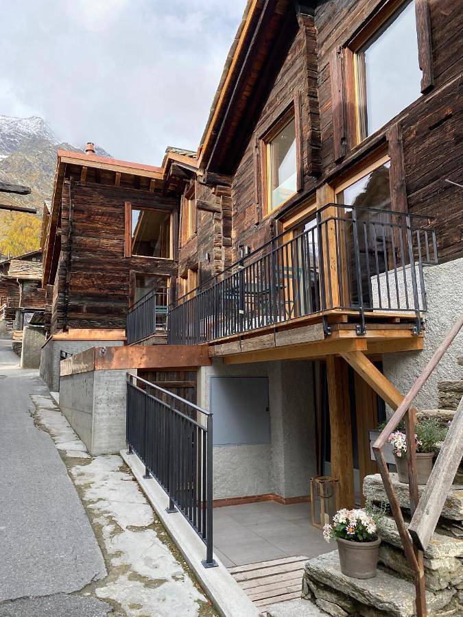 Chalet für 6 Personen, mit Balkon und Terrasse in Saas-Fee