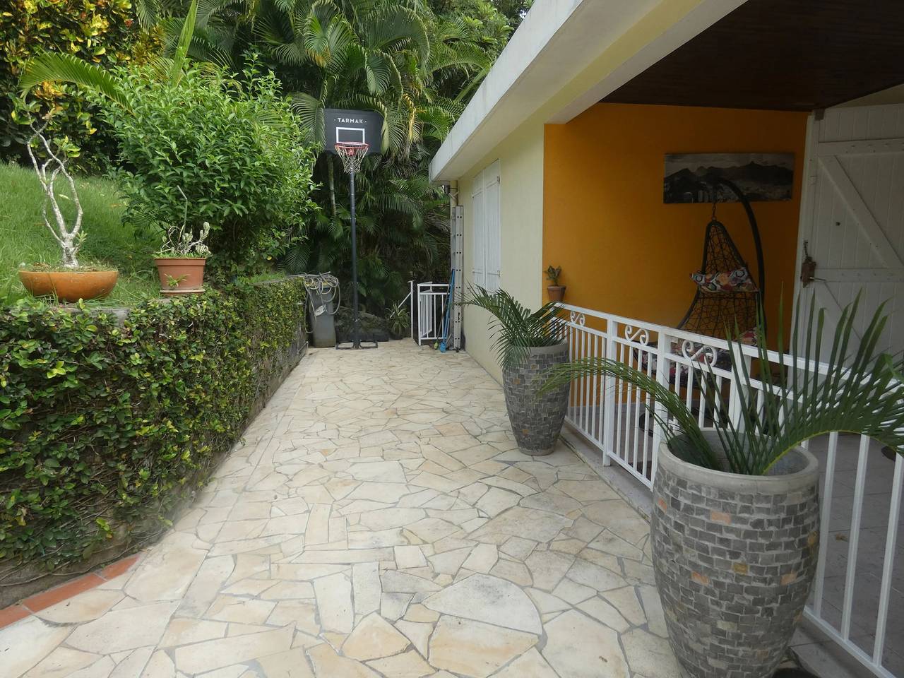 Apartamento entero, Apartamento moderno en Fort-de-France 70 m² - Jardín privado in Martinica