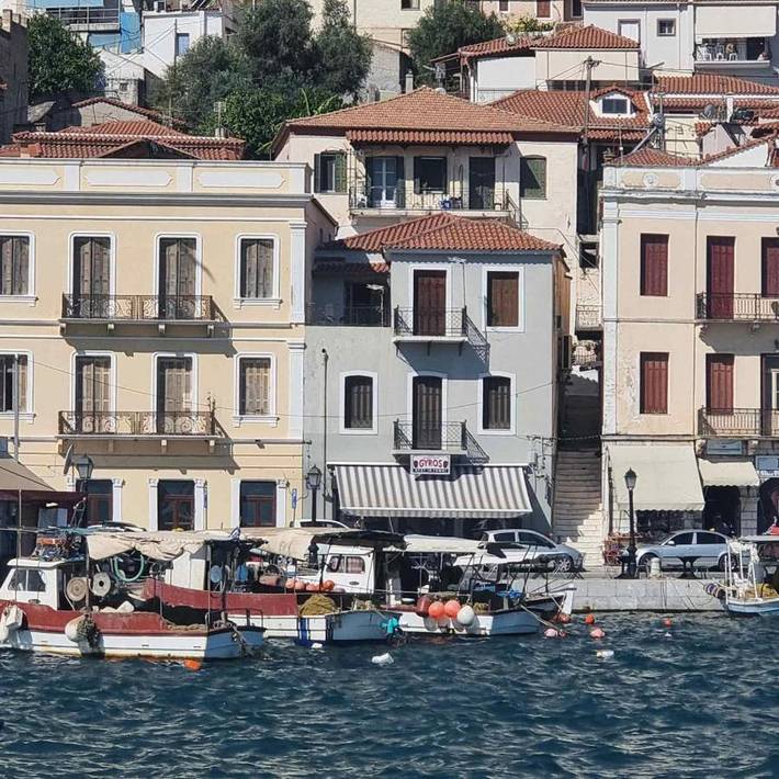 Gîte pour 4 personnes, avec terrasse et vue dans Gytheion - 2