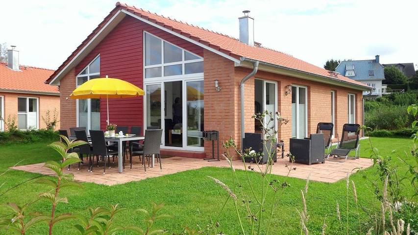 Ferienhaus für 7 Personen, mit Terrasse und Sauna in Kosel - 2