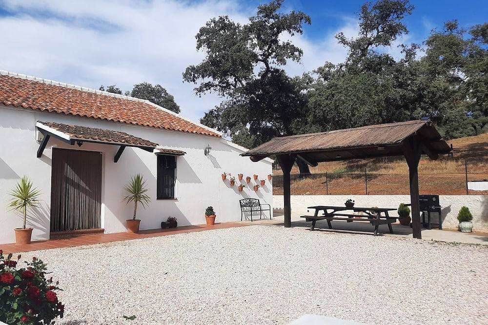 Casa Rural para 12 Personas en Cazalla de la Sierra, Sierra Morena