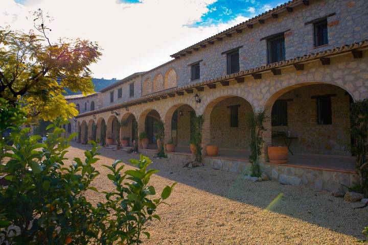 Casa rural para 2 personas, con Terraza y Jacuzzi además de Jardín y Piscina en Jalón - 4