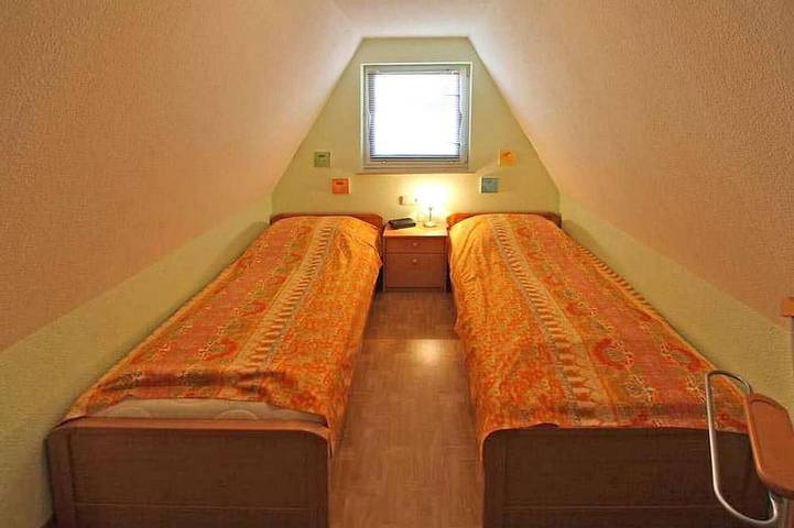 Ferienhaus für 2 Personen, mit Terrasse in Waren (Müritz) - 2