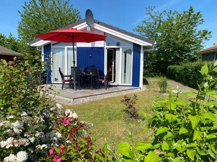 Bungalow für 4 Personen, mit Terrasse und Garten in Lensterstrand - 2