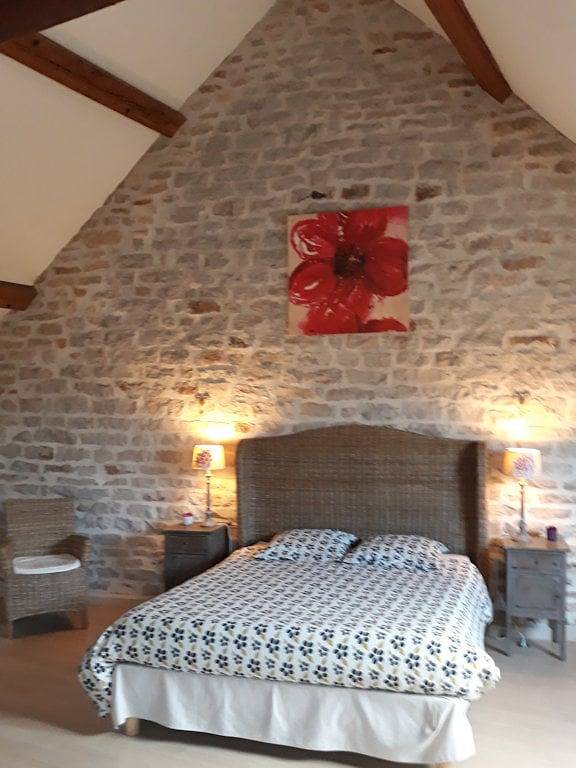 Chambre d’hôte pour 3 personnes, avec jardin et piscine dans Côte-d'Or - 2