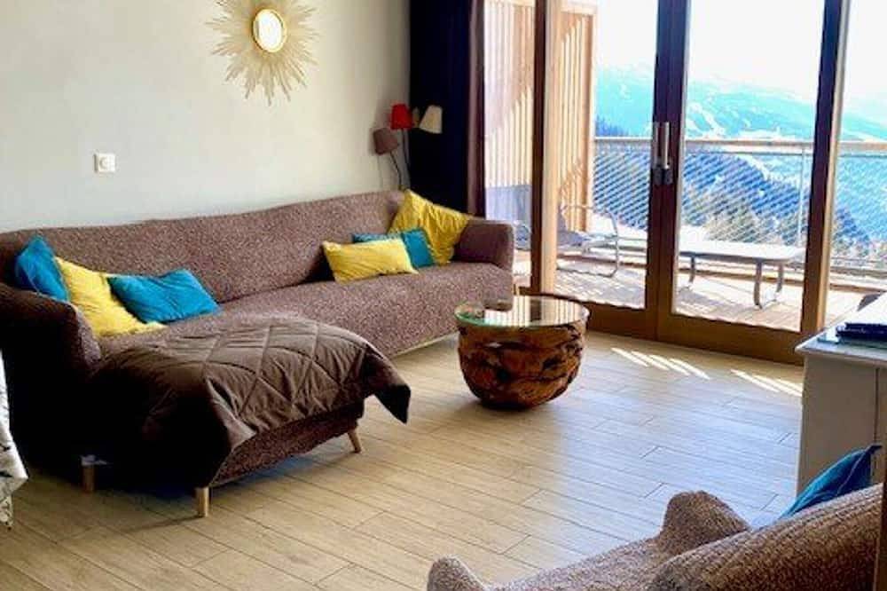 Ganze Wohnung, Luxuriöse 3-Zimmer-Wohnung in Arcs 1600 mit Pool, Spa, Wlan, überdachtem Parkplatz, Ski-in/Ski-out in Arc 1600, Bourg-Saint-Maurice