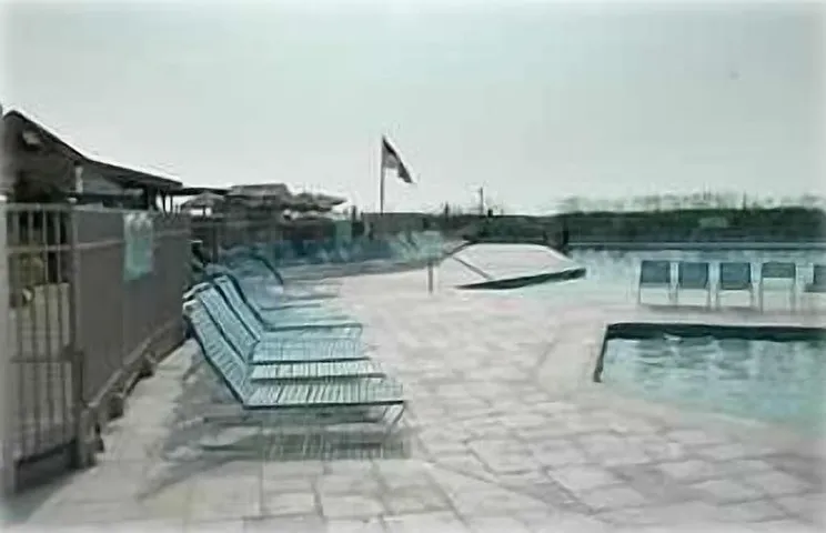 Villa for 2 people, with balcony and pool - 1
