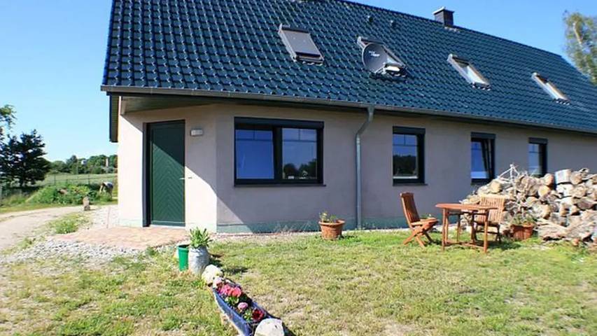 Ferienwohnung für 3 Personen, mit Garten in Samtens - 2