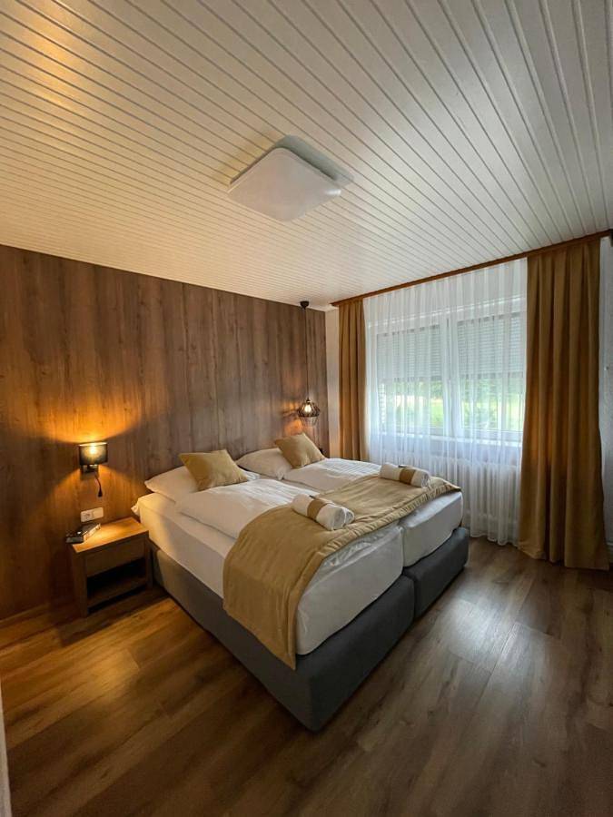 Ferienwohnung für 3 Personen, mit Terrasse und Garten in Soltau
