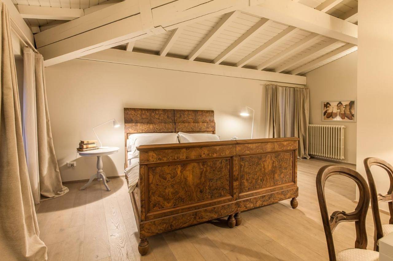 B&B Antico Brolo in Gardone Riviera, Prealpi Gardesane