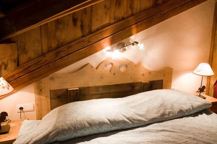 Gîte pour 12 personnes, avec jardin et balcon à Saint-Jean-de-Belleville - 4