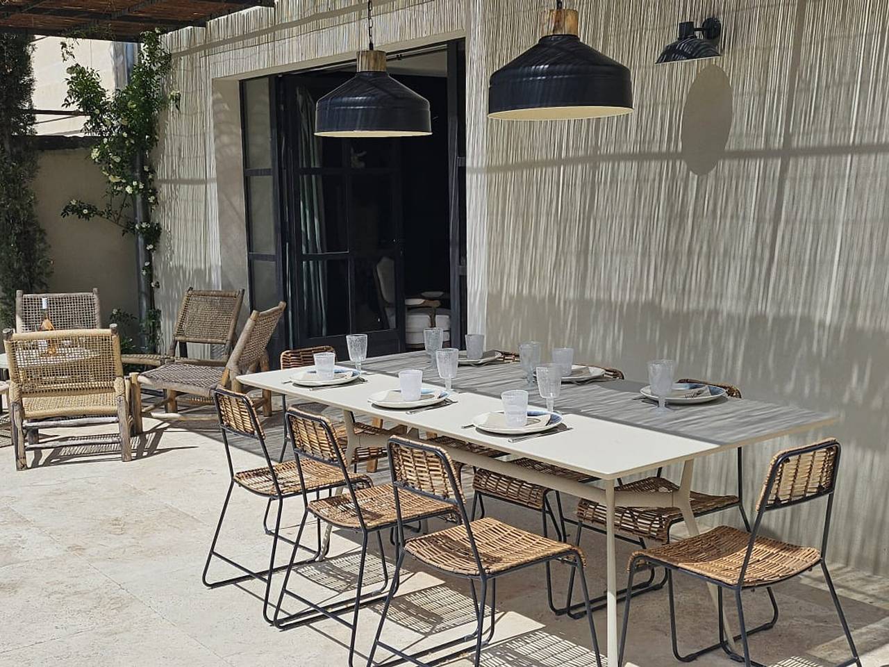 Village house with private pool in Saint-Rémy in Saint-Rémy-de-Provence, Arles region